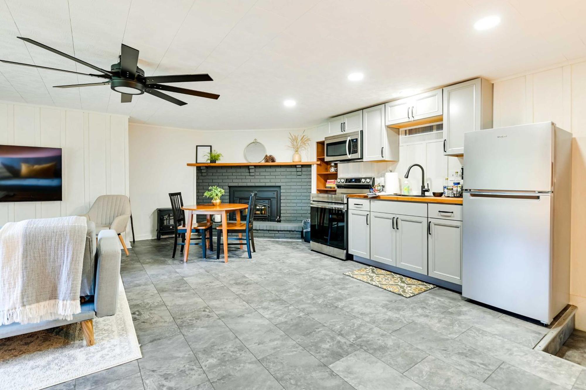 Modern Studio Less Than 13 Mi To Saratoga Racetrack! Ballston Spa المظهر الخارجي الصورة